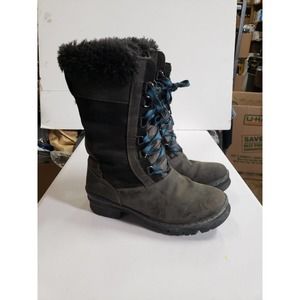 Keen Black Winter Boots with Blue Laces size 7
